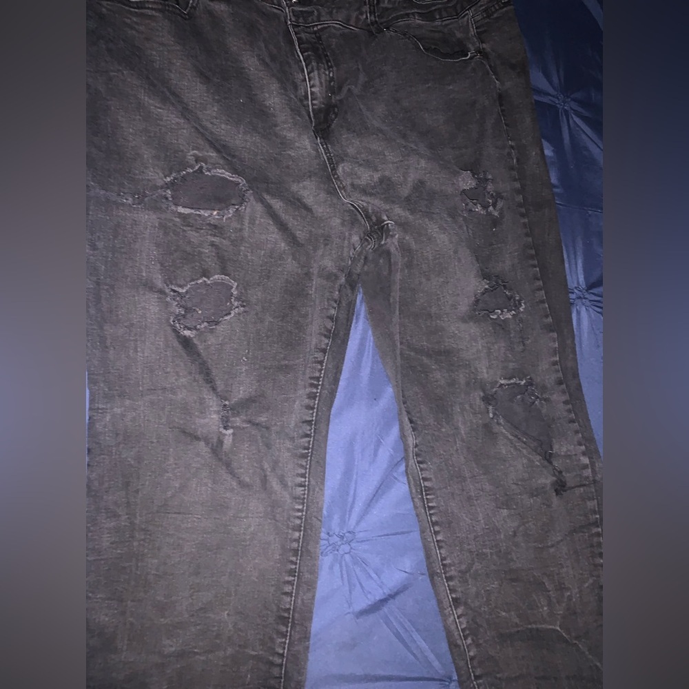 High Waisted distressed plus size 26W Lovesick Skinny Black Jeans EUC - Picture 2 of 8